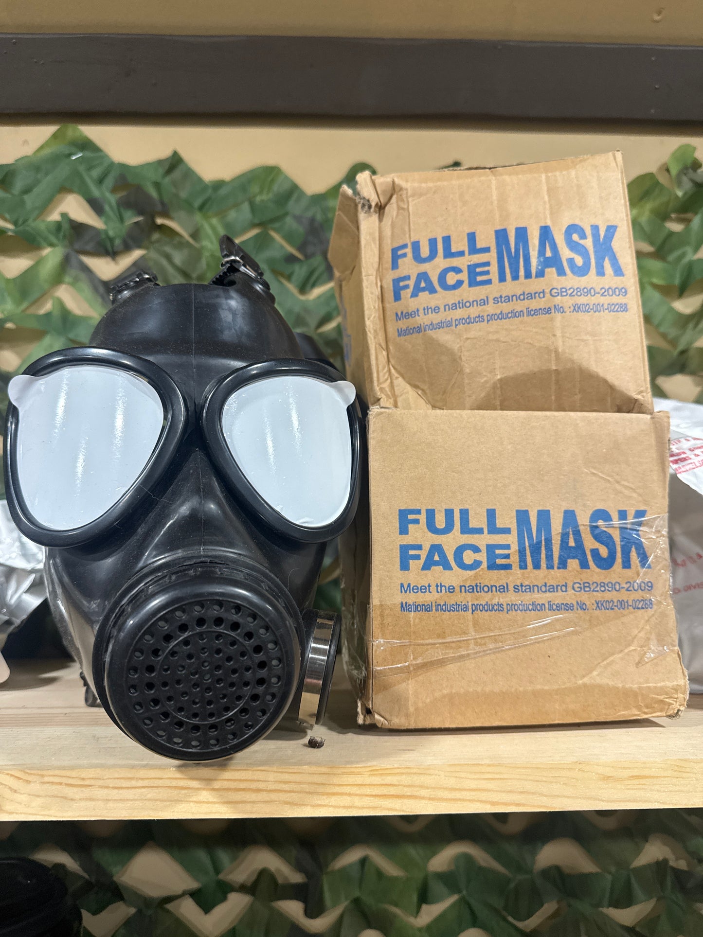 Side Mount Gas Mask